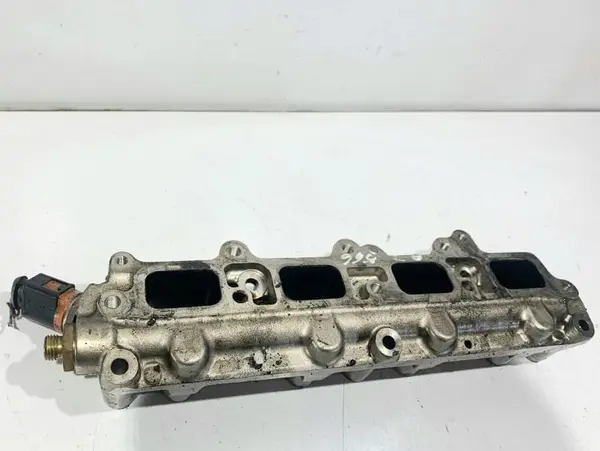 Galerie admisie inferioara 03C133202AQ Volkswagen Tiguan (2007-2011) 1.4 tsi CAXC