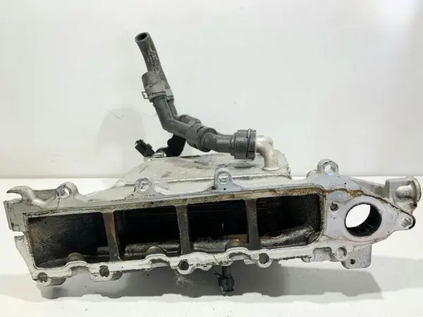 Galerie admisie / intercooler 04L129766AD Audi A4 (2015-2019) [8W2, B9] 2.0 tdi csub; 2.0 tdi DEUA
