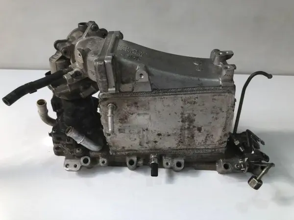 Galerie admisie / intercooler 04l129766as Audi Q3 (2011-2017) [8U] 2.0 tdi