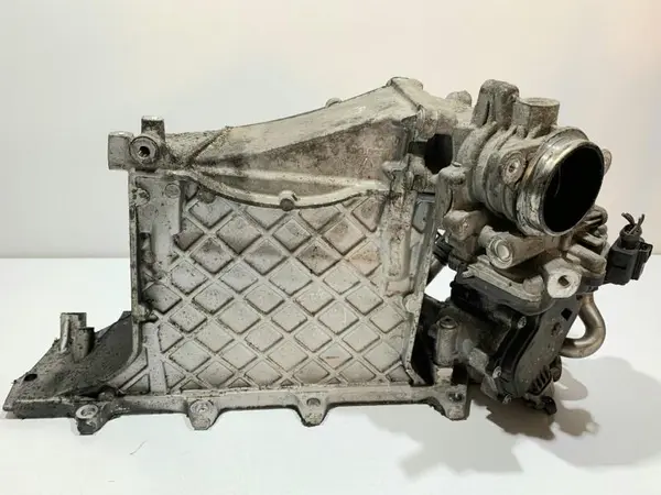 Galerie admisie intercooler cu clapeta acceleratie 04L129711AB Seat Leon 3 (2012-2016) 1.6 tdi DCXA