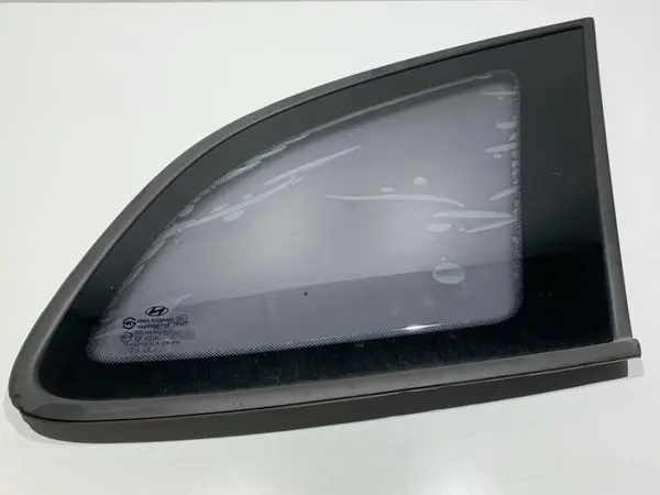 Geam lateral fix dreapta spate Hyundai Santa Fe 2 (2006-2012)
