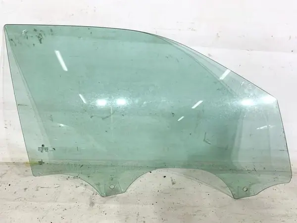 Geam usa dreapta fata Skoda Fabia 3 (2014-2018)