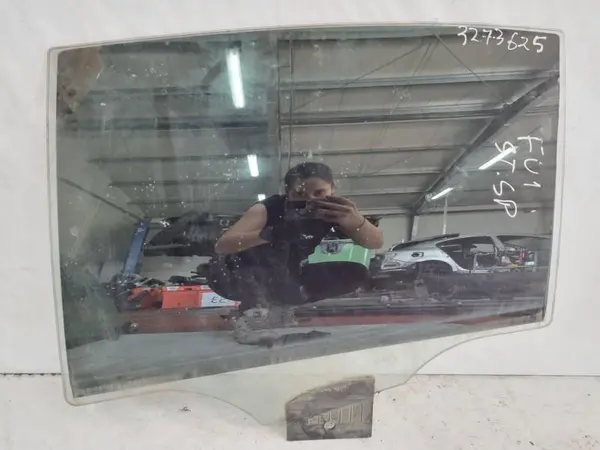 Geam usa dublu stanga spate BMW Seria 7 (2008-2015) [F01, F02]