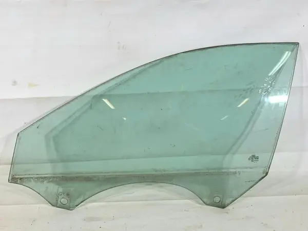 Geam usa stanga fata Audi A3 (2003-2008) [8P1]