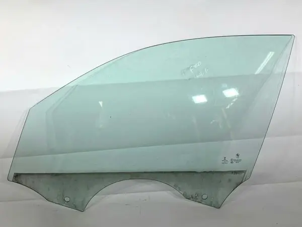 Geam usa stanga fata BMW Seria 1 (2010-2015) [F20]