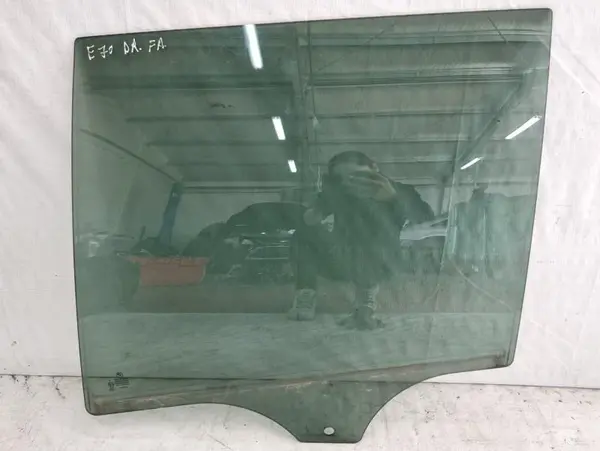Geam usa stanga spate BMW X5 (2007-2013) [E70]