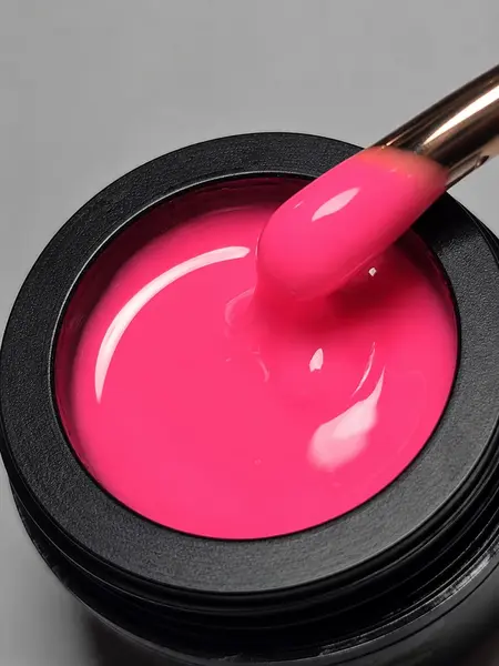 Gel Autonivelant Everin Candy Ombre 15gr- 05 - Gel Roz Neon pentru Unghii