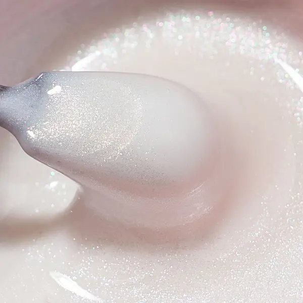 Gel Milky White - Shimmer Obsession Gel Everin 15gr cu Sclipici 01