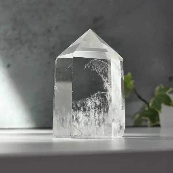 Generator/ varf cuart de stanca cristal incolor ICY 18