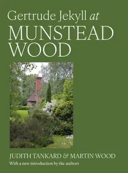 Gertrude Jekyll at Munstead Wood, Paperback/Martin Wood