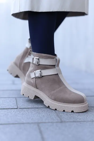 Ghete Casual Dama din Piele cu Catarame BEJ - TRYSS