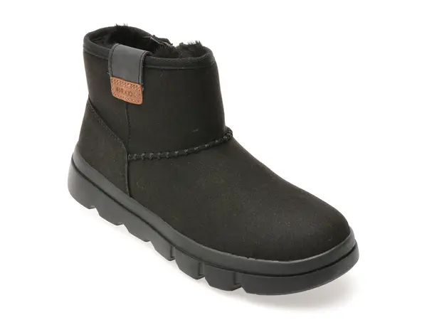Ghete GEOX negre, J56NCA, din piele ecologica