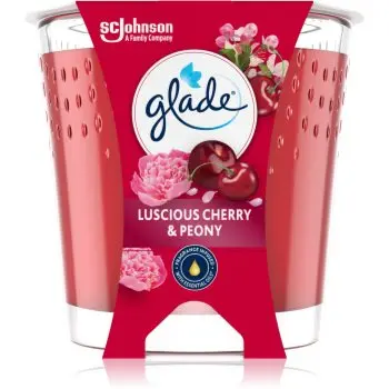 GLADE Luscious Cherry & Peony lumânare parfumată