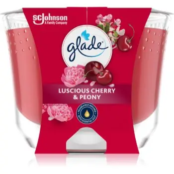 GLADE Luscious Cherry & Peony lumânare parfumată