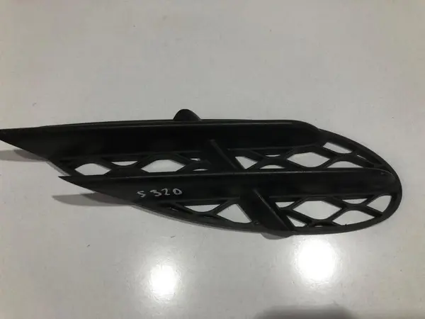 Grila bara fata stanga / dreapta a2208851423 Mercedes S-Class (1998-2005) [W220]