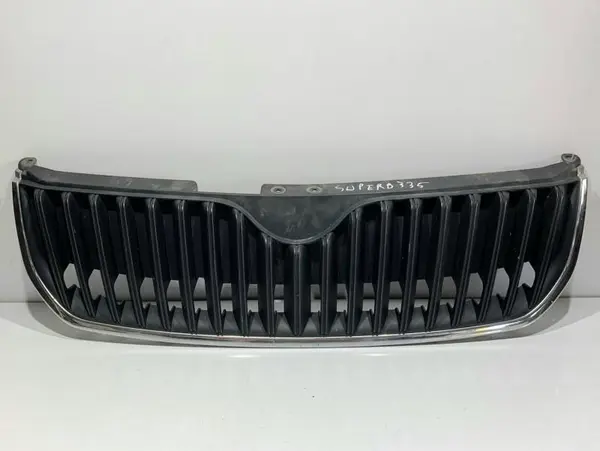 Grila centrala radiator 3T0853668A Skoda Superb 2 (2008-2013)