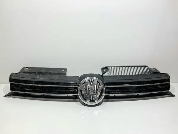 Grila centrala radiator Volkswagen Golf 6 (2008-2013)