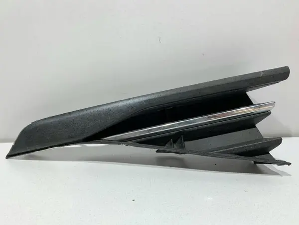 Grila laterala bara stanga fata 510853665J Volkswagen Golf 7 Sportsvan facelift (2017-2020)