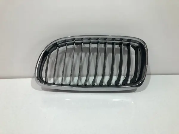 Grila radiator stanga 7201969 BMW Seria 3 LCI (2008-2011)[E90]
