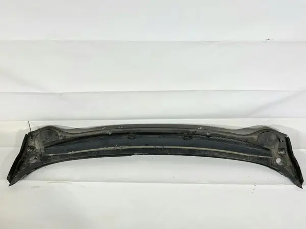 Grila stergator parbriz 13267106 Opel Astra J facelift (2012-2015)