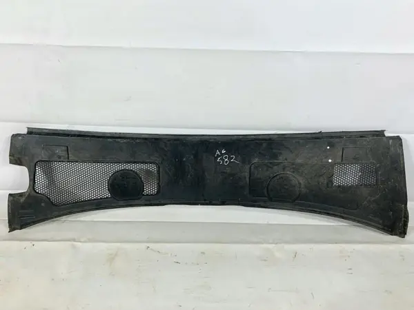 Grila stergator parbriz 4F2819447 Audi A6 facelift (2008-2011) [4f, C6]