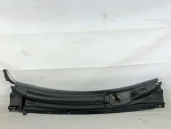 Grila stergator parbriz 668122684R Dacia Spring facelift (2022-2024)