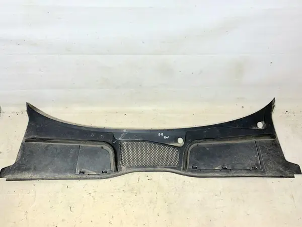 Grila stergator parbriz 8W1819403 Audi A4 (2015-2019) [8W2, B9]