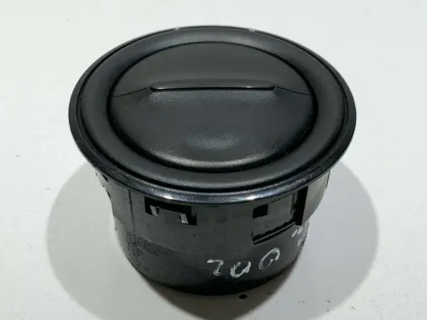 Grila ventilatie bord 687603688R Dacia Logan 2 (2012-2017)