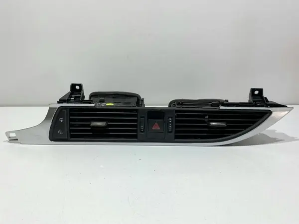 Grila ventilatie bord centrala 4G1820951 Audi A6 facelift (2014-2018) [4G,C7]
