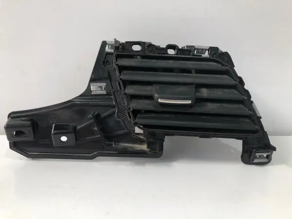 Grila ventilatie bord dreapta 4h2820902 Audi A8 (2009-2017) [4H] D4