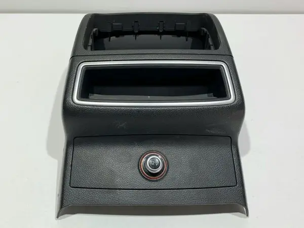 Grila ventilatie / consola cotiera spate 4G0919180A Audi A7 (2010-2018) [4g]