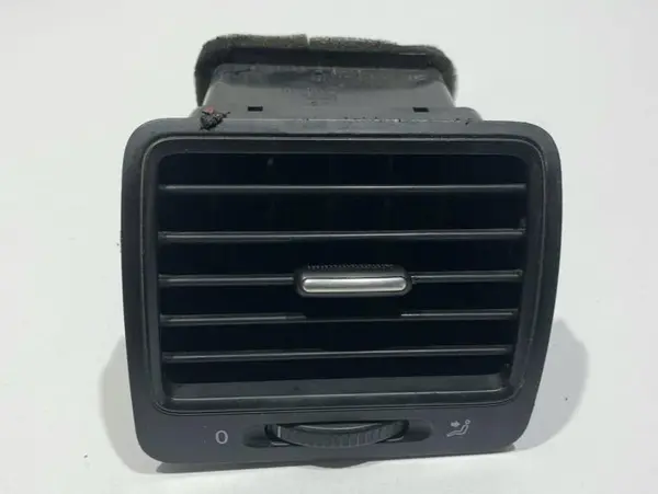 Grila ventilatie dreapta fata 1K0819710 Volkswagen Golf 5 (2004-2009)