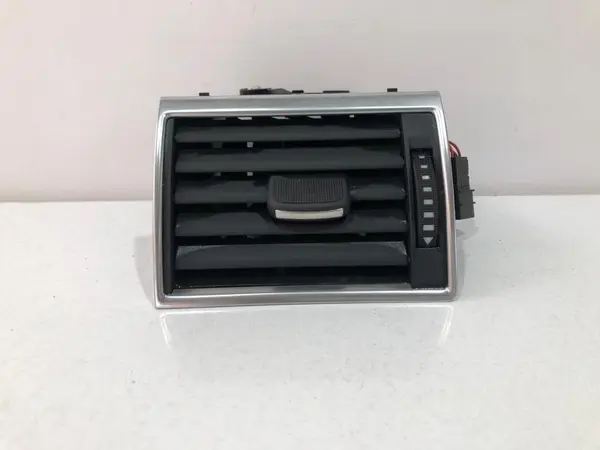 Grila ventilatie dreapta fata 4e0820952 Audi A8 (2002-2009) [4E] D3