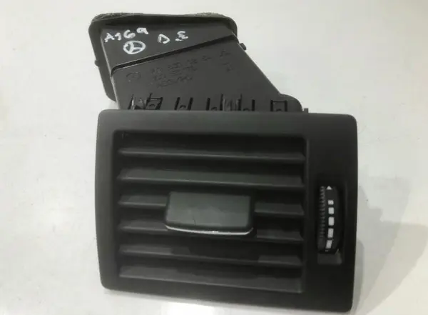 Grila ventilatie dreapta fata a1698300254 Mercedes A-Class (2004-2012) [W169]