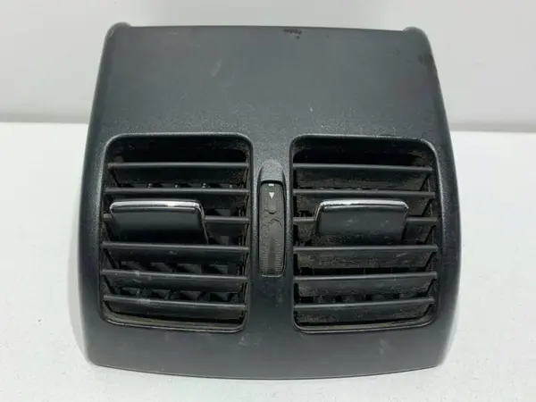 Grila ventilatie spate A2048300354 Mercedes C-Class (2007-2010) [W204]