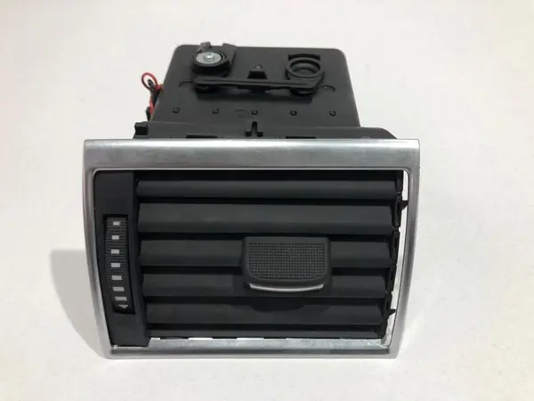 Grila ventilatie stanga fata 4e0820951 Audi A8 (2002-2009) [4E] D3