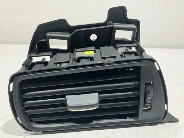 Grila ventilatie stanga fata 4G1820901 Audi A7 (2010-2018) [4g]