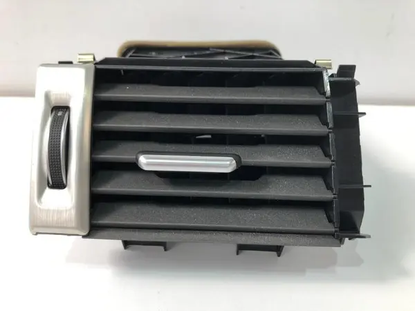 Grila ventilatie stanga fata bj32-018b08-ab Land Rover Range Rover Evoque (2011-2018)