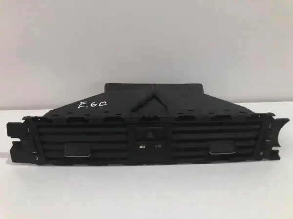 Grile ventilatie bord centrala 14482110 BMW Seria 3 (2006-2012) [E92]