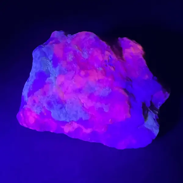 Hackmanit mov Uv reactive piatra bruta m11