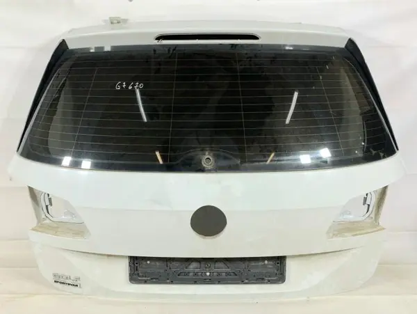 Haion cu luneta culoare alb - lc9a Volkswagen Golf 7 Sportsvan (2012-2017)