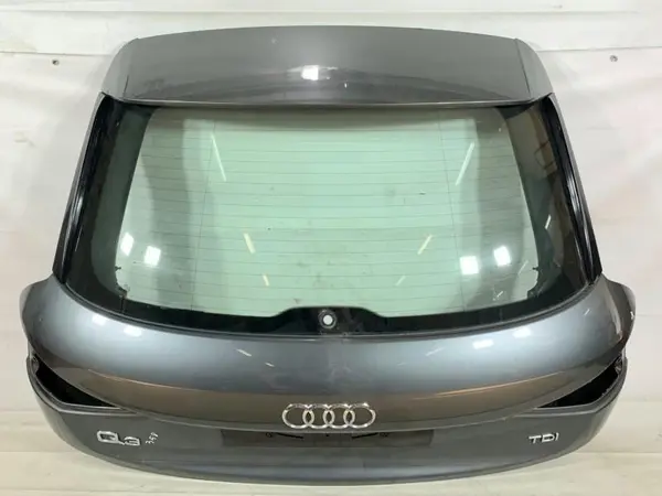 Haion cu luneta culoare gri - lx7r Audi Q3 (2011-2017) [8U]
