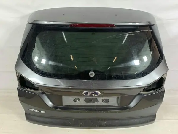 Haion cu luneta culoare gri - magnetic Ford Focus 3 (2011-2015)