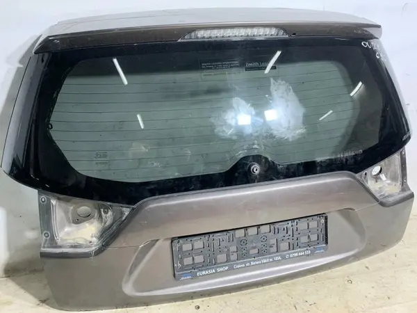 Haion cu luneta culoare maro Mitsubishi Outlander 2 (2006-2012)