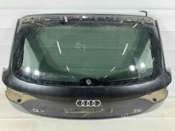 Haion cu luneta culoare negru - lz7l Audi Q7 facelift (2010-2015) [4L]