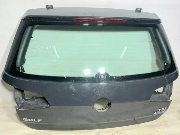 Haion cu luneta culoare uranogrey - li7f Volkswagen Golf 7 (2012-2017)
