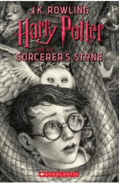 Harry Potter and the Sorcerer's Stone, Volume 1 - J. K. Rowling