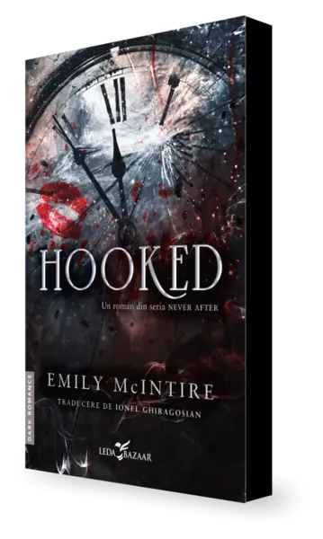 Hooked (un roman din seria Never After)