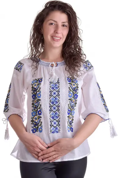 Ie traditionala alba cu motiv floral albastru Marina 01