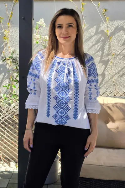Ie Traditionala Viviana 34
